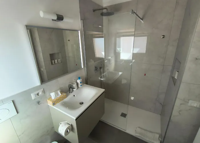 Apartament Habitat's Colosseum-monti 3br Penthouse With Terrace Rzym